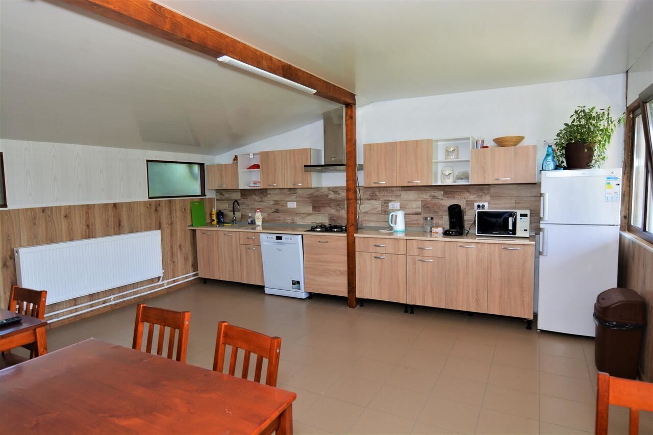 Проживание в семье Casa Miraj Кэлимэнешти-17