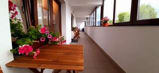 Проживание в семье Casa Miraj Кэлимэнешти-5